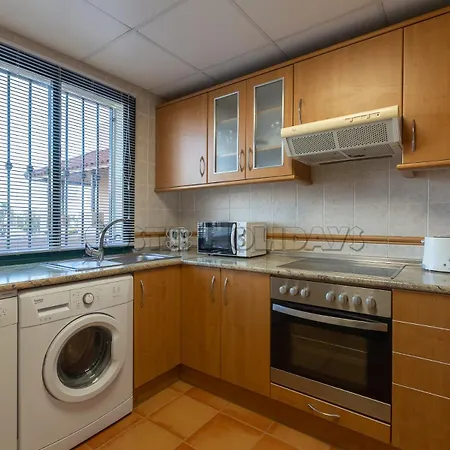 Almadraba 323 Apartman *